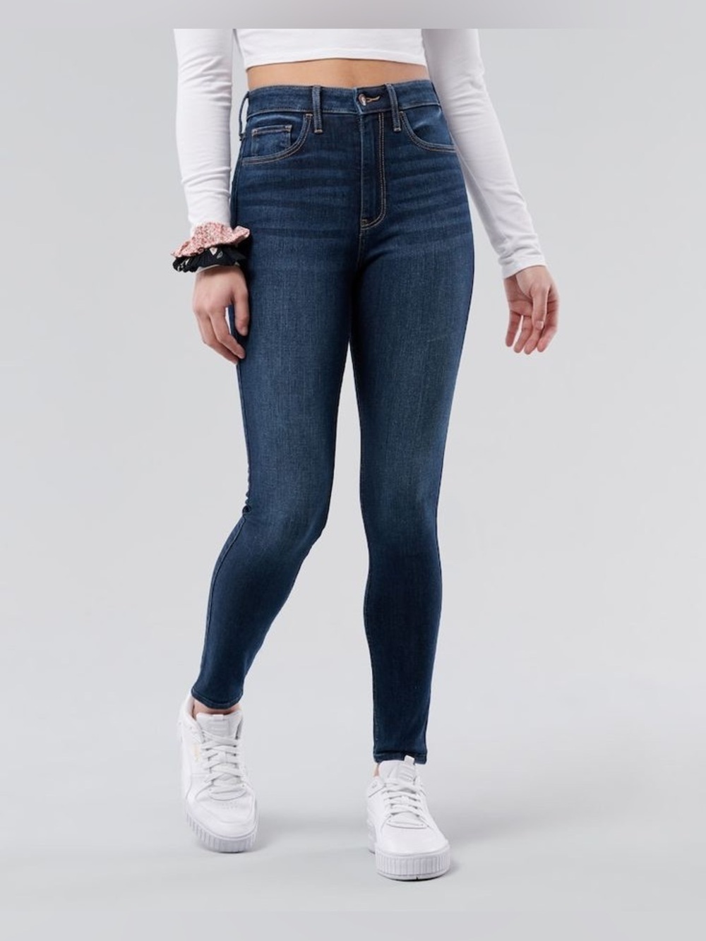 Hollister High- Rise Jean legging advanced stretch